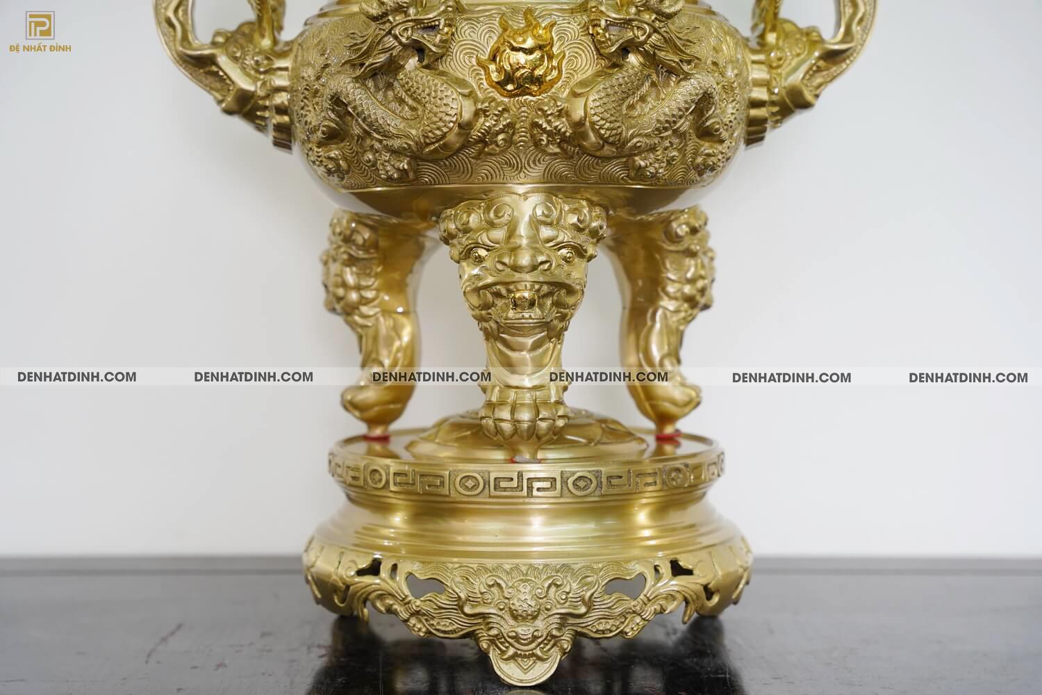 Bộ đỉnh đồng cattut đỉnh cao 66 (5 chữ Việt ), nắp đỉnh chế tác bộ cuốn thư chữ Đức Lưu Quang màu vàng mộc - Ảnh 19