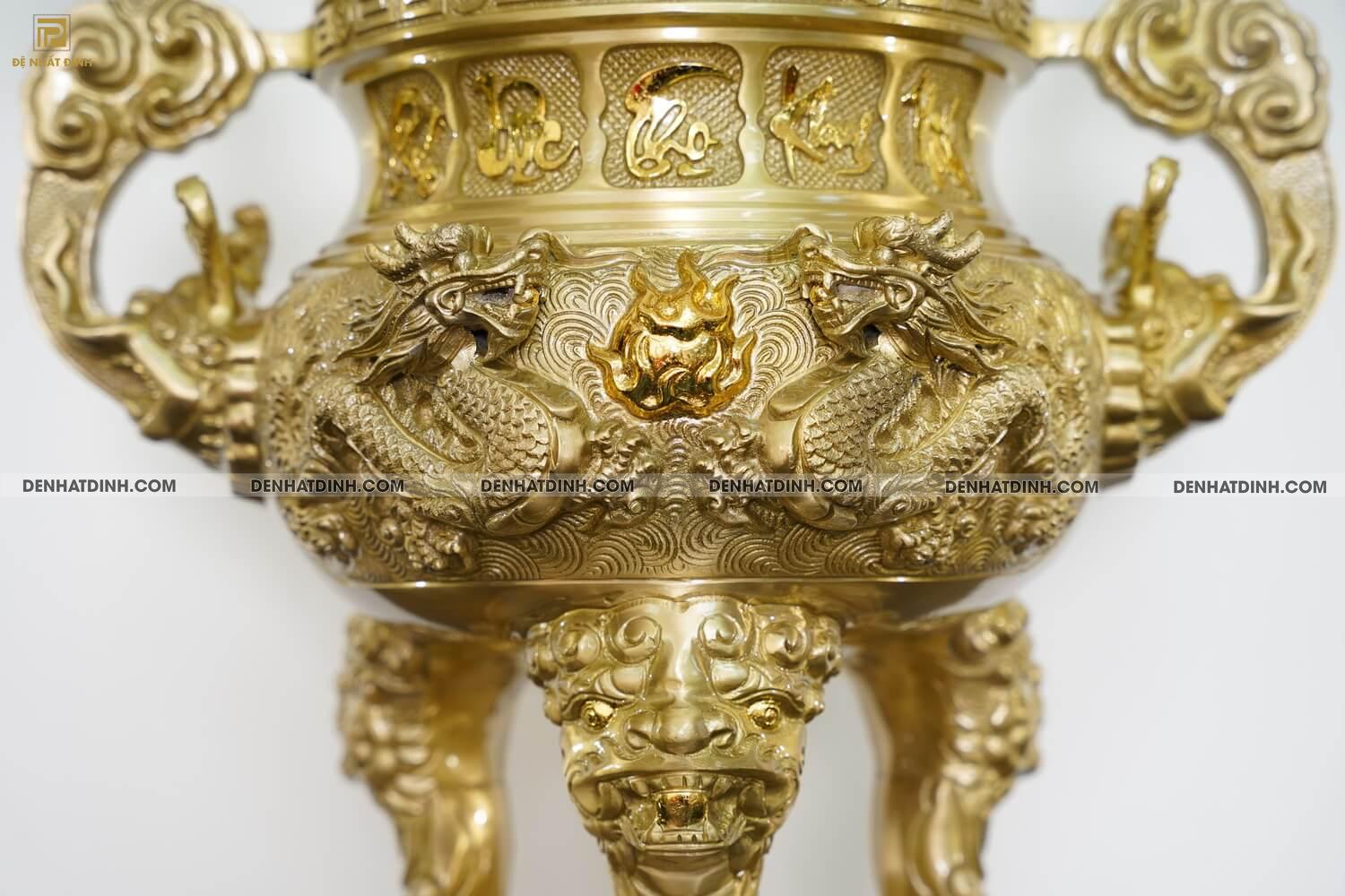 Bộ đỉnh đồng cattut đỉnh cao 66 (5 chữ Việt ), nắp đỉnh chế tác bộ cuốn thư chữ Đức Lưu Quang màu vàng mộc - Ảnh 4