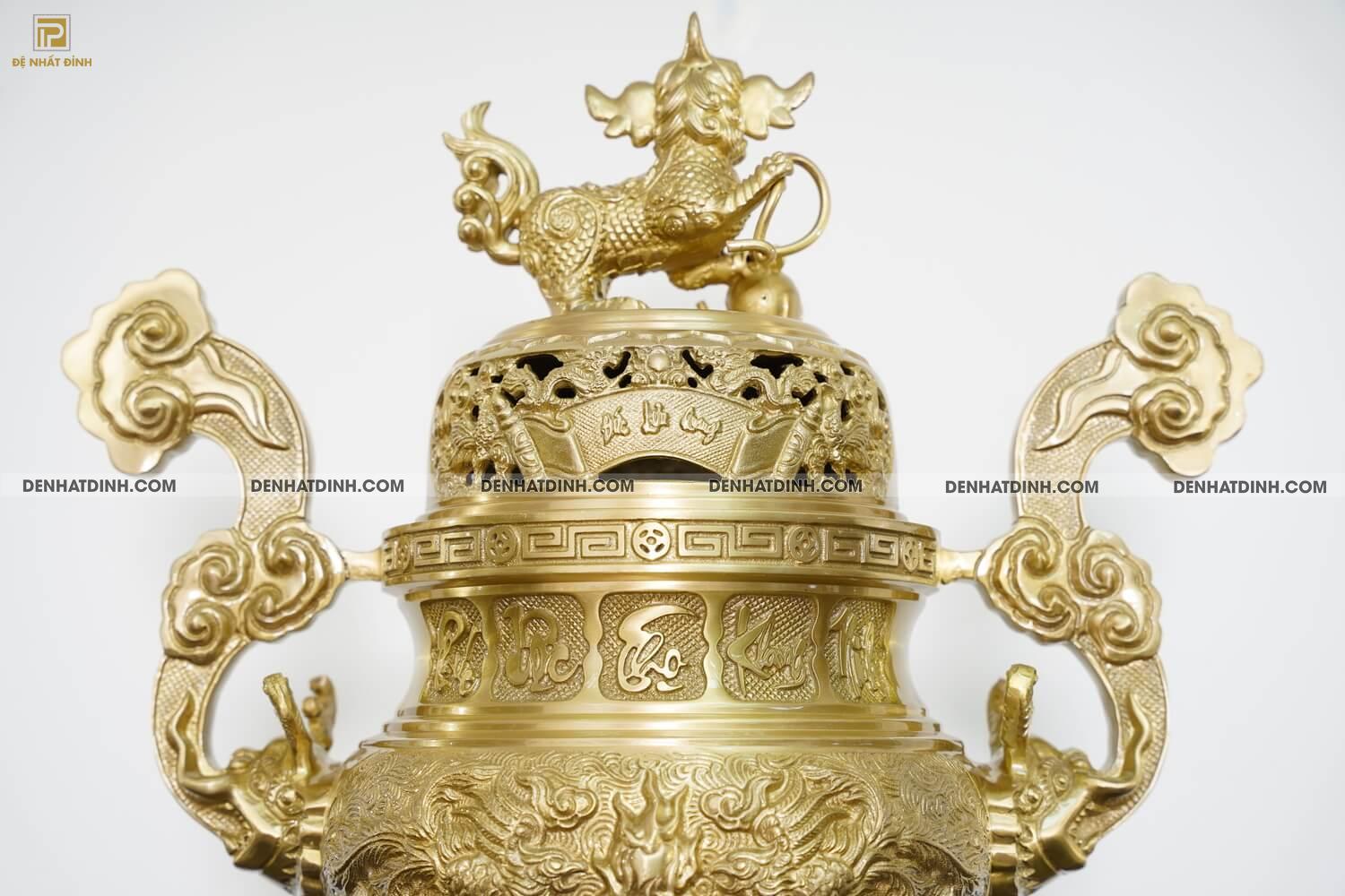 Bộ đỉnh đồng cattut đỉnh cao 66 (5 chữ Việt ), nắp đỉnh chế tác bộ cuốn thư chữ Đức Lưu Quang màu vàng mộc - Ảnh 17