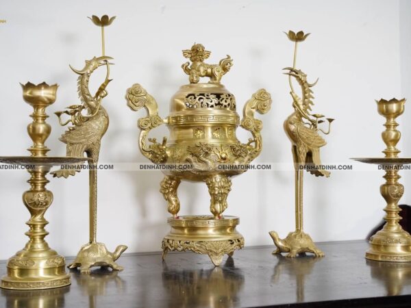 Alternative view of Bộ ngũ sự song long 65 mẫu 3 chữ Hán nến hoa văn 2 mặt