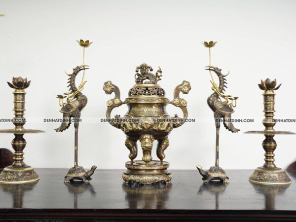 Bộ ngũ sự Song Long cao 65cm màu hun giả cổ 3 chữ Việt