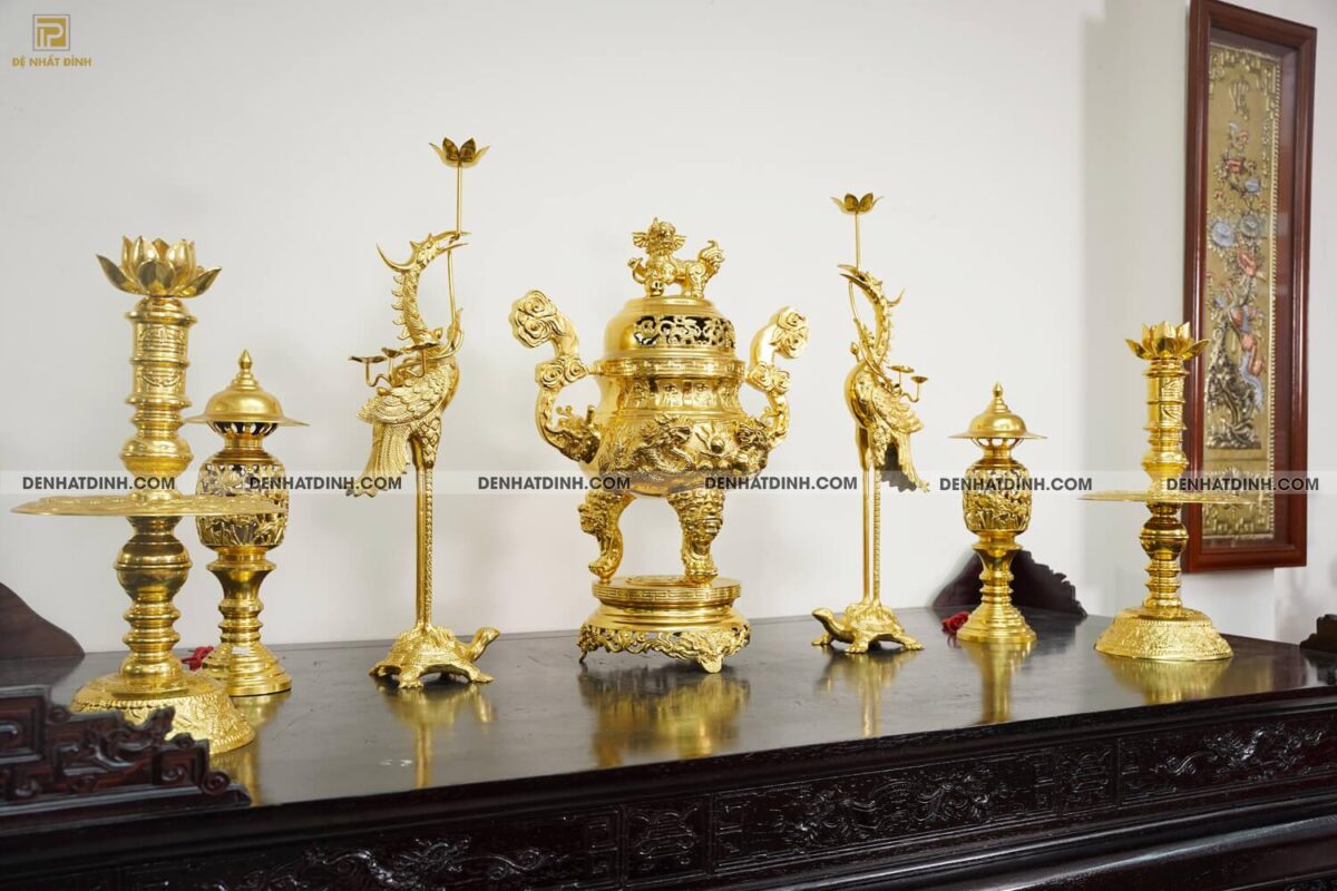 Bộ đỉnh đồng ngũ sự Song long đỉnh cao 66 (5 chữ Hán ) kèm đôi đèn điện dát vàng toàn bộ - Ảnh 3