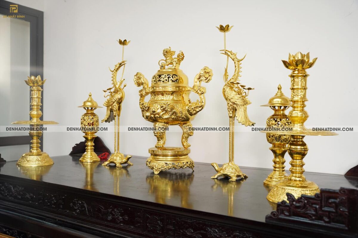 Bộ đỉnh đồng ngũ sự Song long đỉnh cao 66 (5 chữ Hán ) kèm đôi đèn điện dát vàng toàn bộ - Ảnh 4