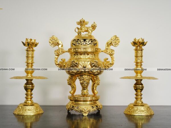 Bộ tam sự nến song long 65 hoa văn dát vàng 24k