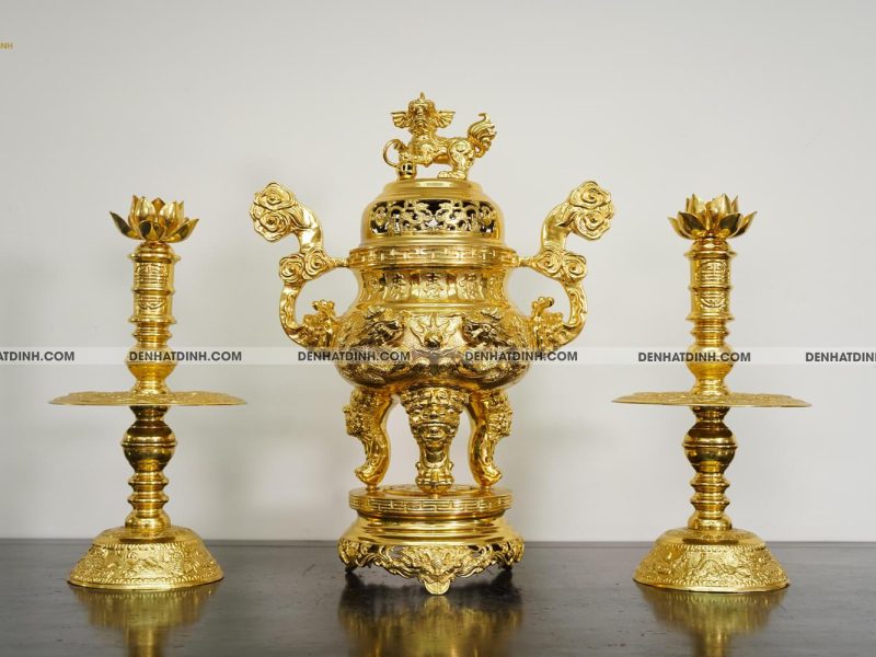 Bộ tam sự nến song long 65 hoa văn dát vàng 24k