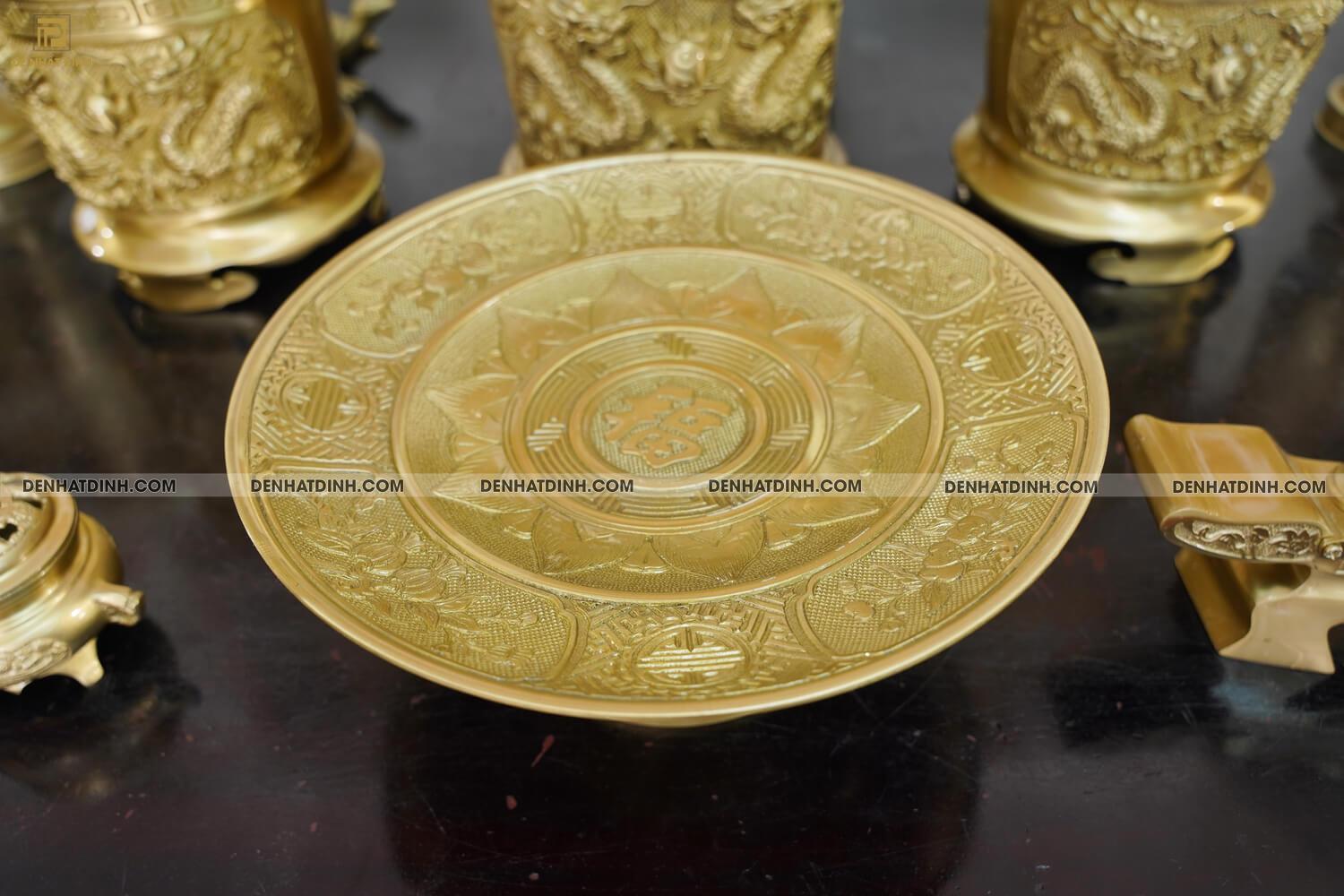 Bộ đồng ngũ sự song long cao 65cm hoa văn màu vàng ánh xanh đầy đủ phụ kiện - Ảnh 9