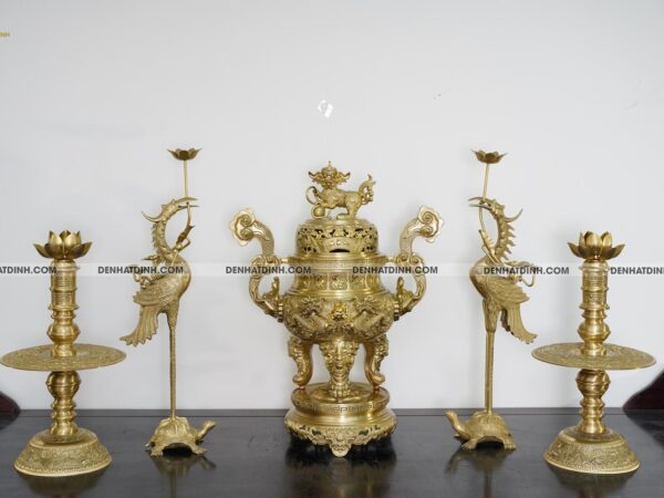 Alternative view of Bộ ngũ sự song long 65 cuốn thư hoa văn mộc 5 chữ