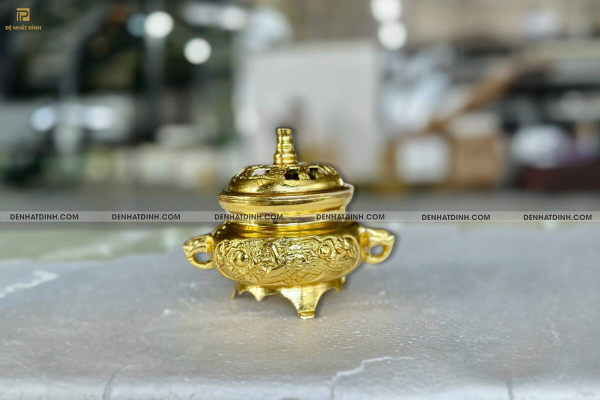 Xông trầm dát vàng 24k toàn bộ - Ảnh 2