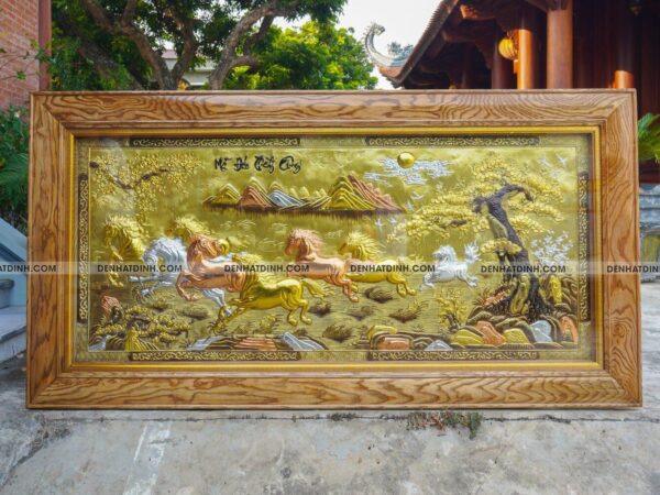 Alternative view of Tranh mã đáo thành công bằng đồng khung trơn