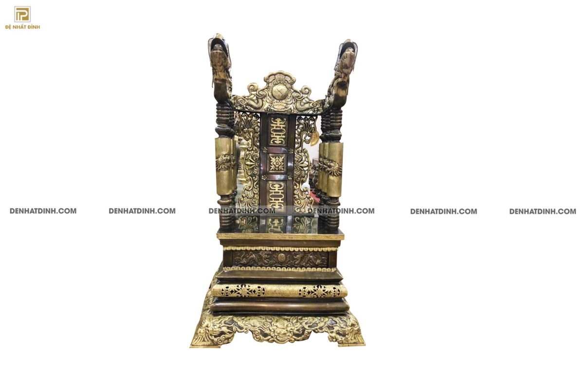 Ngai thờ bằng đồng 87
