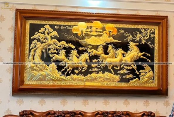 Tranh bát mã bằng đồng mang lại nhiều may mắn