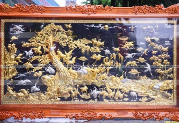 Tranh đồng tùng hạc bằng đồng đem lại sự thịnh vượng