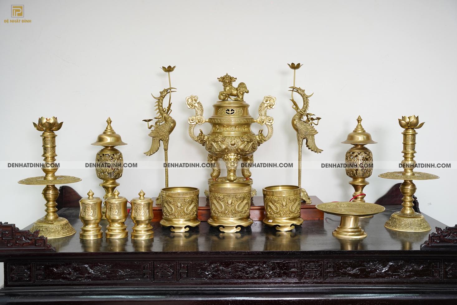 Bộ đỉnh đồng Ngũ Sự Song Long 65 Nắp Thọ cùng 4 đồ thờ