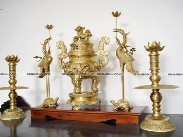 Alternative view of Bộ đỉnh đồng Ngũ Sự Song Long cao 65cm Nắp Thọ màu nguyên bản