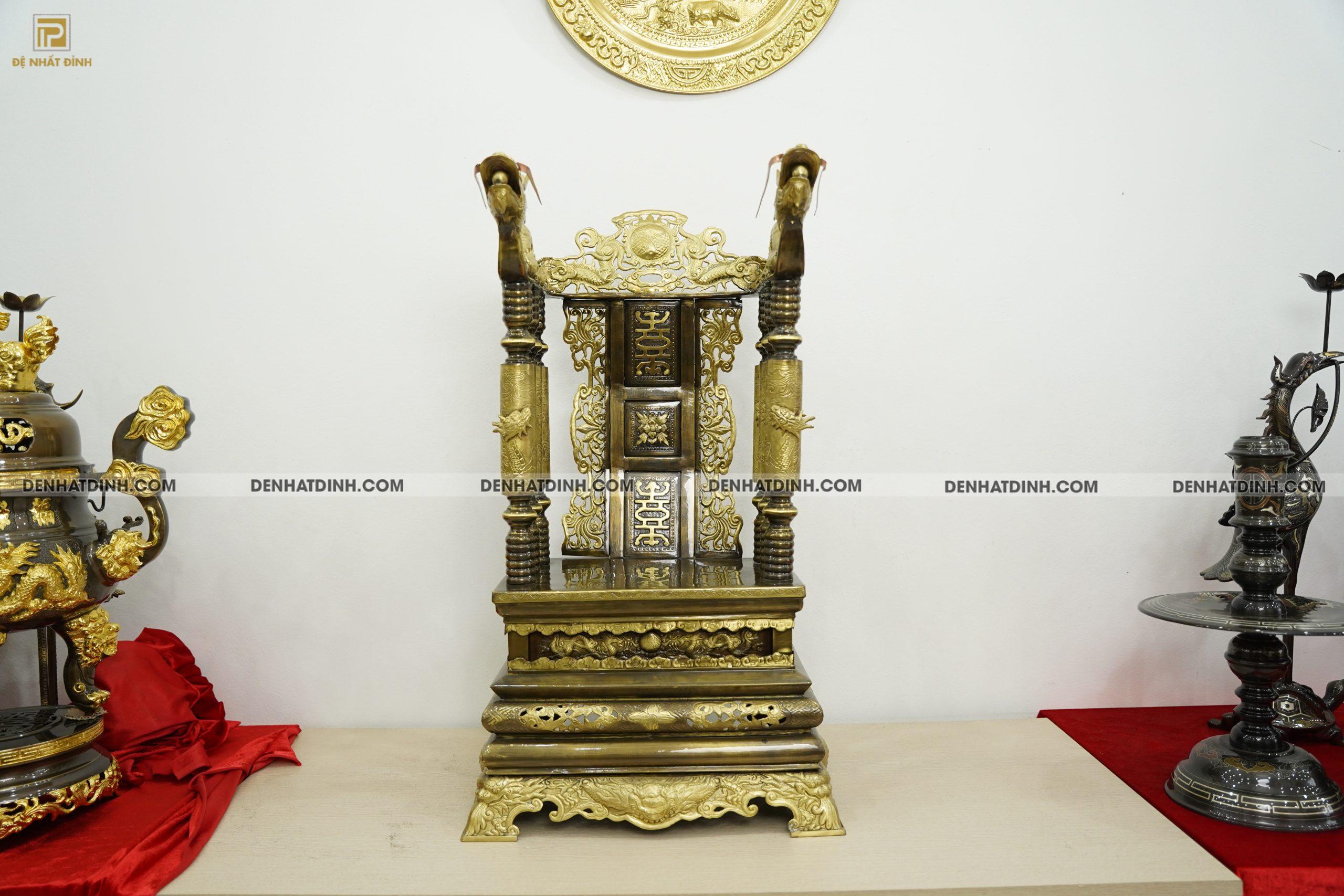 Ngai thờ 81 bằng đồng catut màu hun cổ