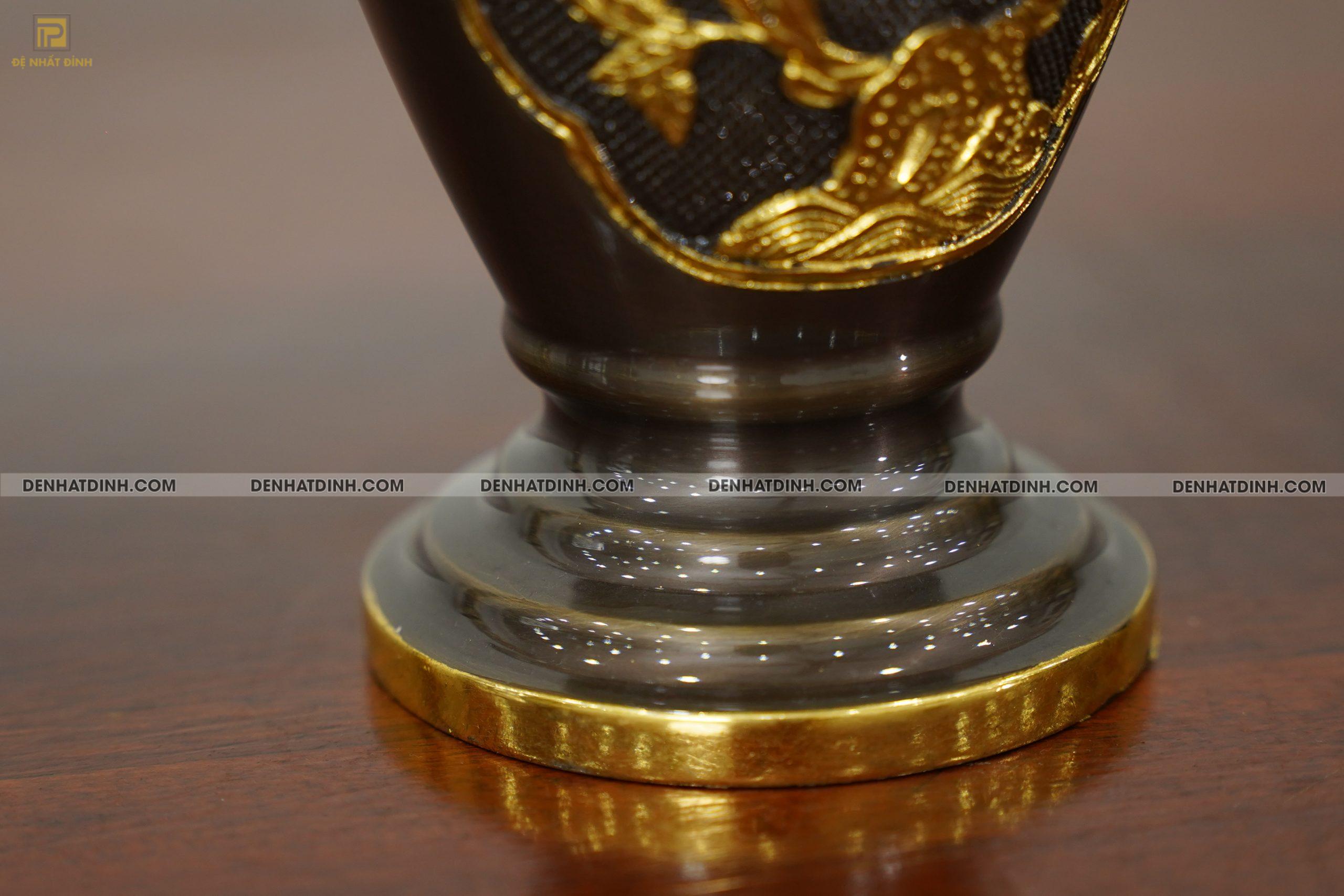 Lục bình cao 30cm bằng đồng dát vàng điểm - Ảnh 2