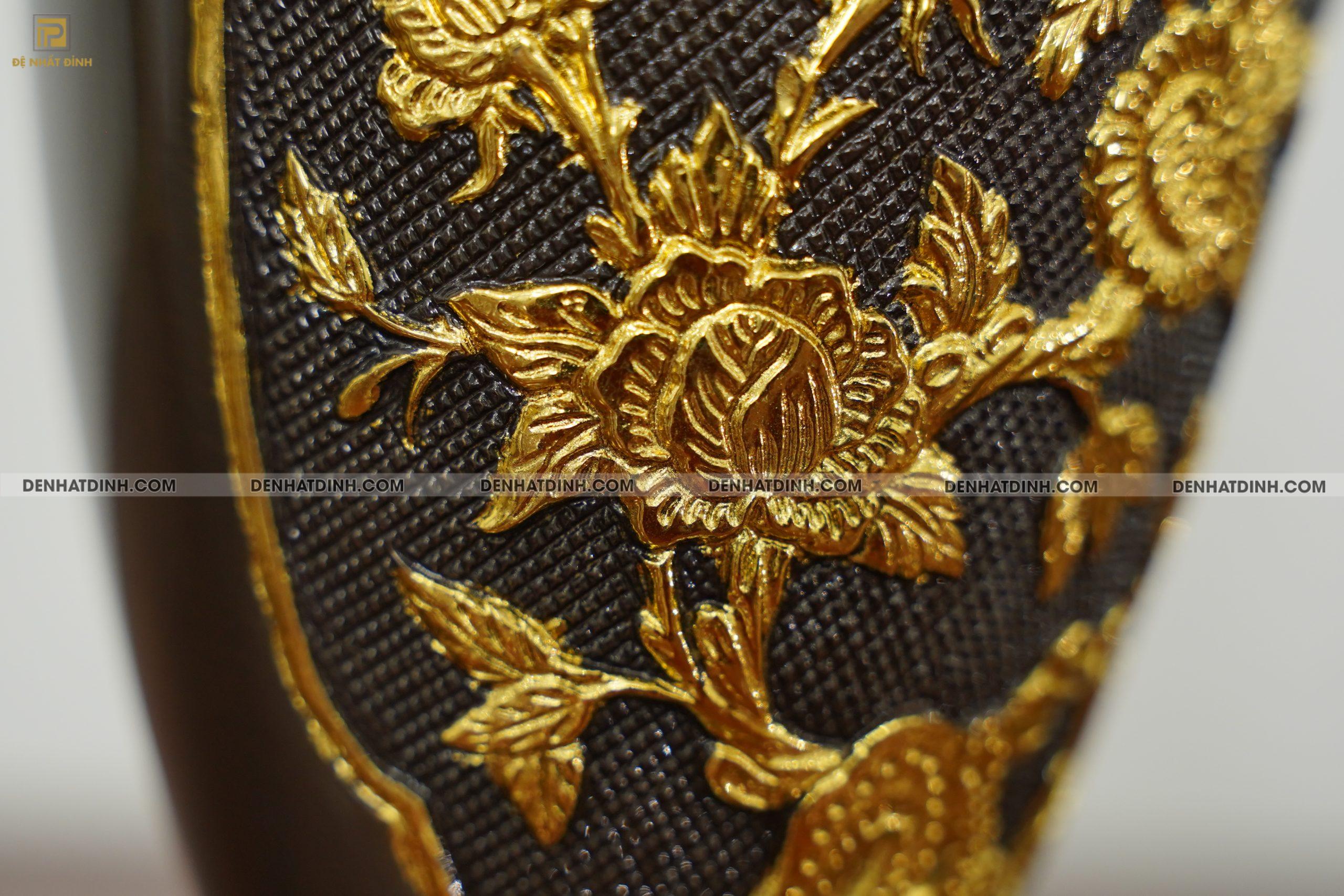 Lục bình cao 30cm bằng đồng dát vàng điểm - Ảnh 3