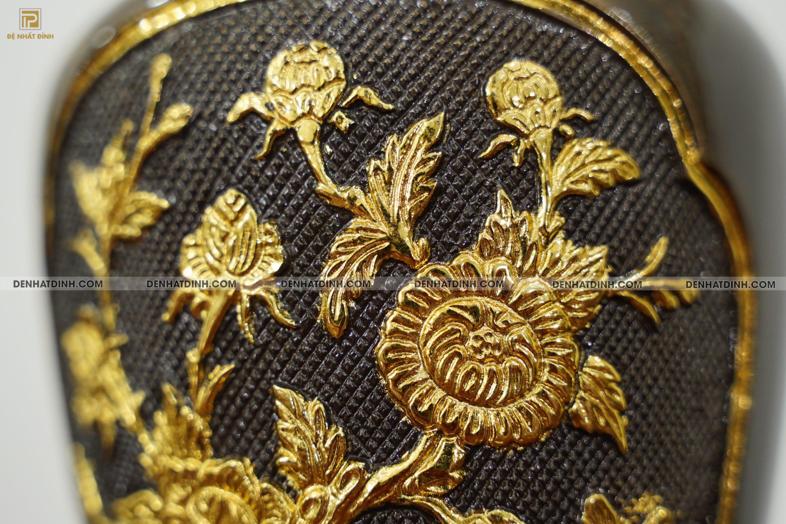 Lục bình cao 30cm bằng đồng dát vàng điểm - Ảnh 4