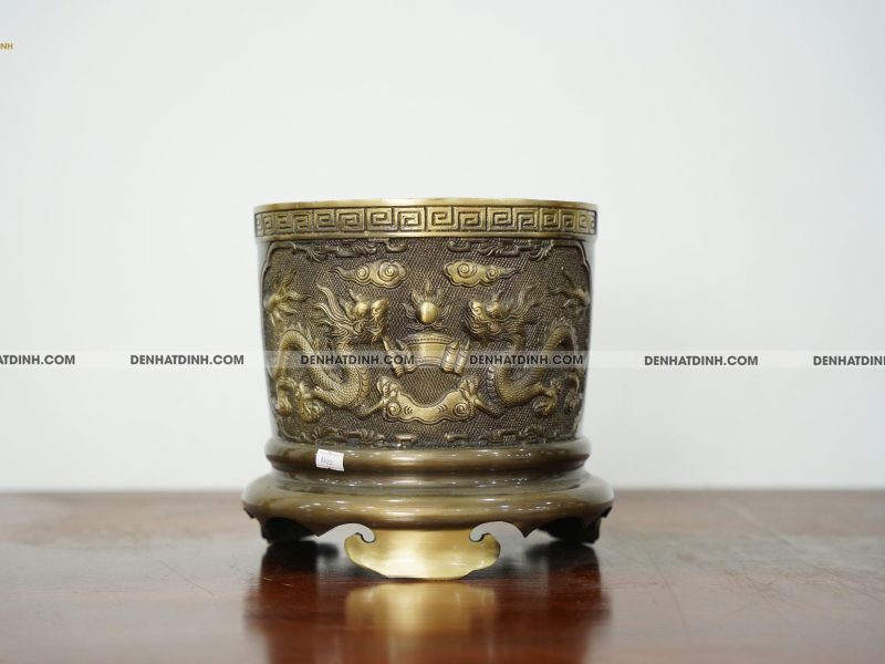 Bát hương bằng đồng đường kính 22cm màu hun cổ