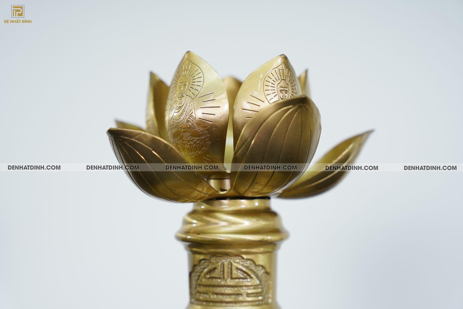 Chân nến hoa văn đồng màu mộc - Ảnh 3