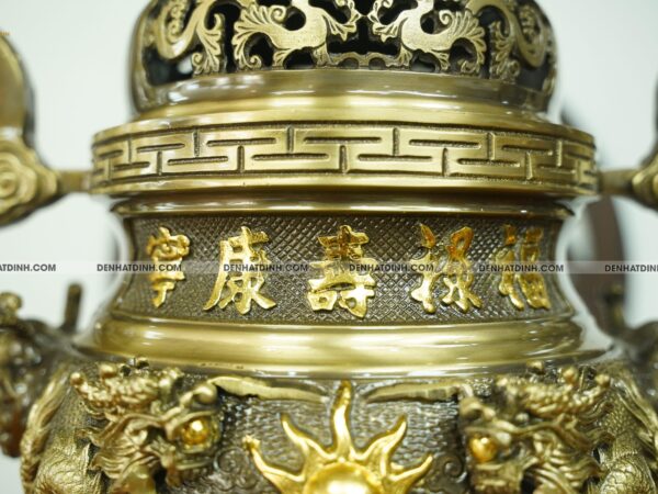 Alternative view of Đỉnh rồng 64 hun cổ