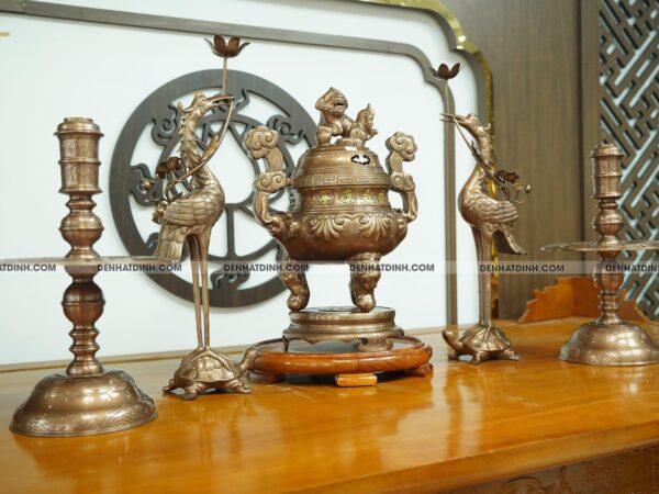 Alternative view of Bộ đỉnh đồng đỏ ngũ sự hoa sòi 50