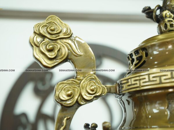 Alternative view of Đỉnh đồng dơi đào 65