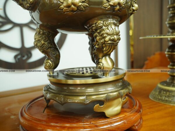 Alternative view of Bộ tam sự nến dơi đào 65 hoa văn CN