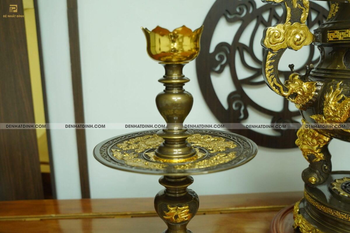Bộ đỉnh đồng tam sự nến kỹ Ngũ Phúc Lâm Môn dát vàng điểm - Ảnh 2