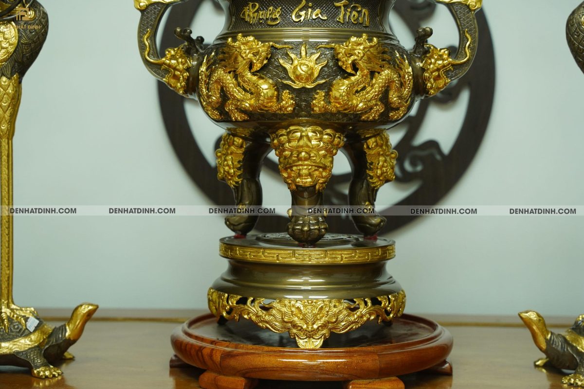 Bộ đỉnh đồng ngũ sự Phụng Gia Tiên 65 dát vàng điểm hoa văn - Ảnh 6