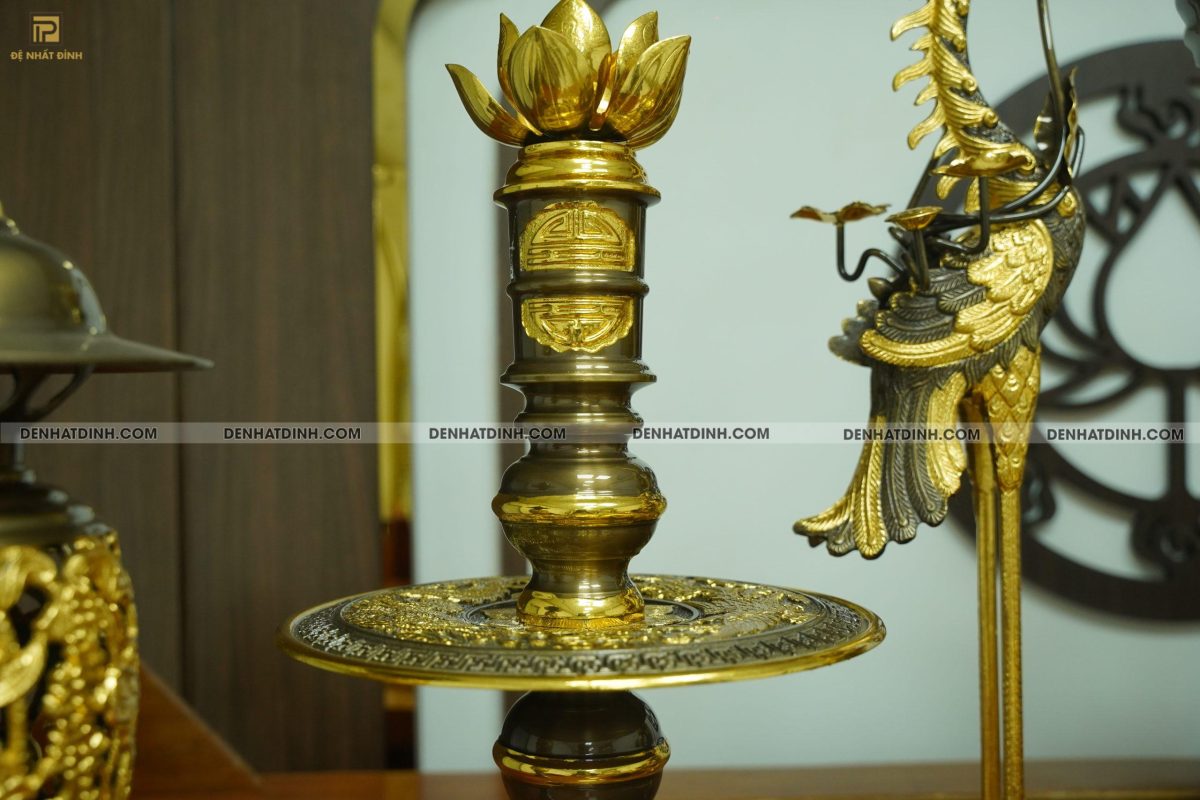 Bộ đỉnh đồng ngũ sự Phụng Gia Tiên 66 dát vàng điểm 4 phụ kiện dát vàng - Ảnh 2