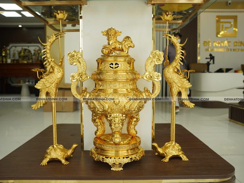 Bộ đỉnh đồng tam sự hạc Ngũ Phúc Lâm Môn 65 dát vàng toàn bộ