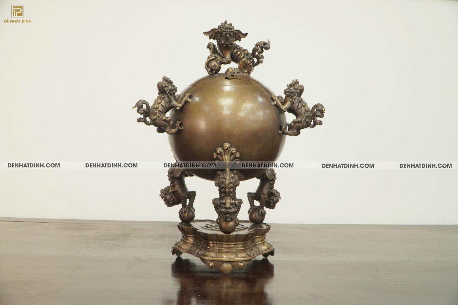 Đỉnh bóng thất lân vờn cầu bằng đồng hun nâu 56cm