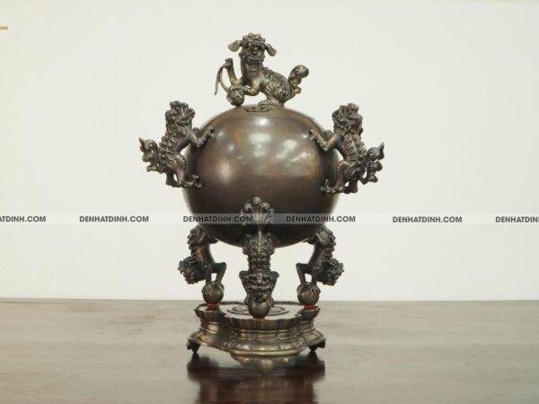 Đỉnh bóng thất lân vờn cầu hun nâu đen bóng 56cm bằng đồng