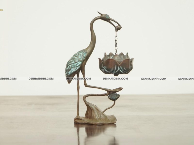 Xông trầm hạc bằng đồng cao 26cm