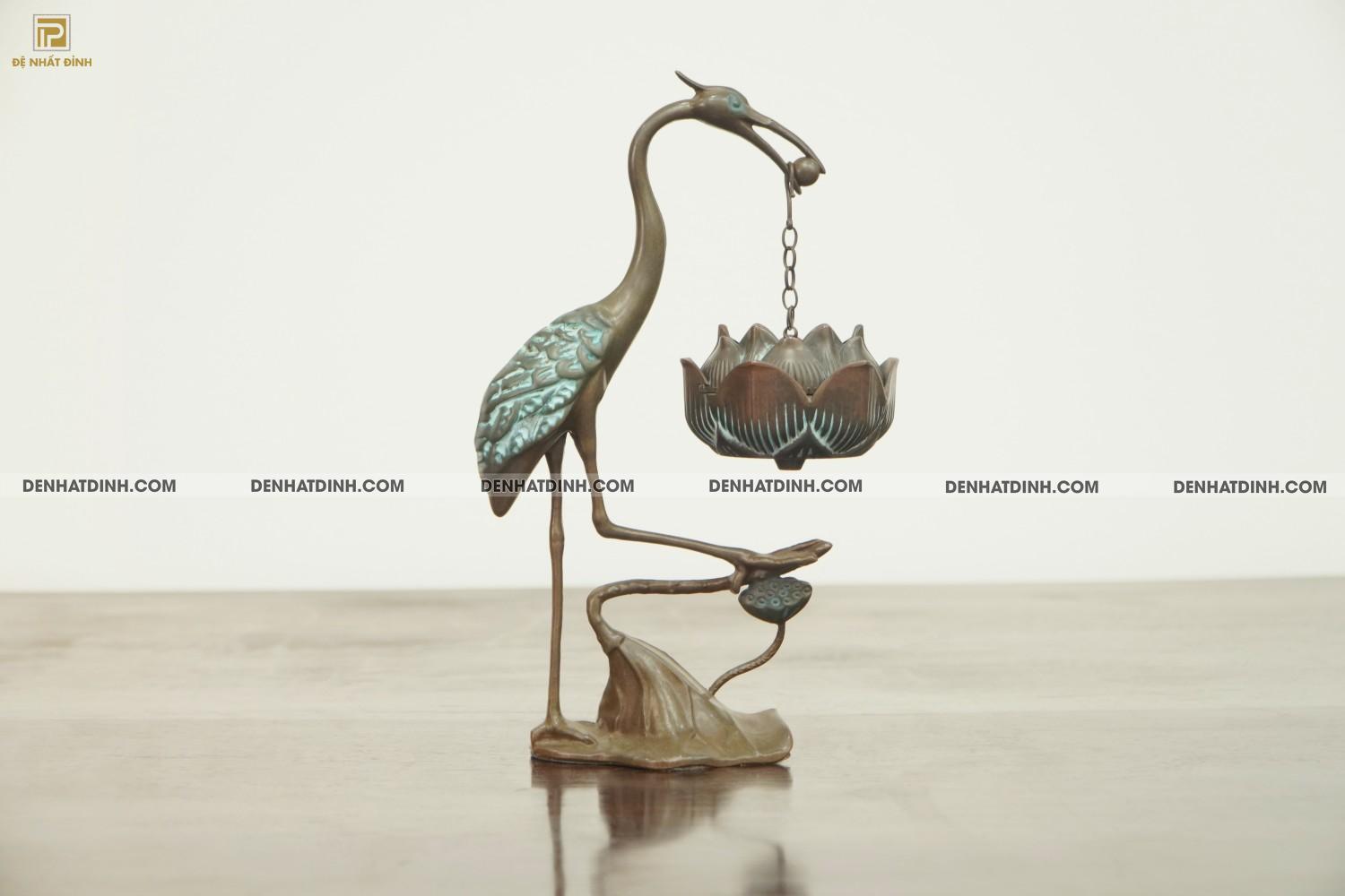 Xông trầm hạc bằng đồng cao 26cm