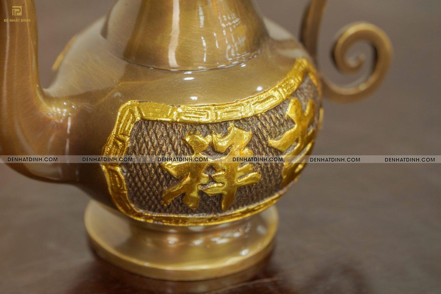 Ấm thờ bằng đồng hun cổ dát vàng điểm chữ - Ảnh 6