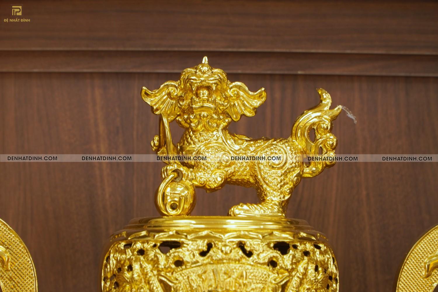 Bộ đỉnh đồng ngũ sự Cuốn Thư 65 dát vàng 24K cùng phụ kiện đồ thờ - Ảnh 3