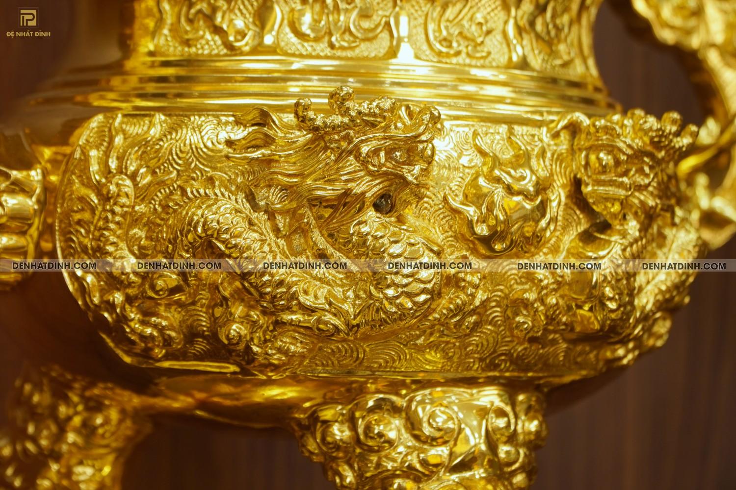 Bộ đỉnh đồng ngũ sự Cuốn Thư 65 dát vàng 24K cùng phụ kiện đồ thờ - Ảnh 4