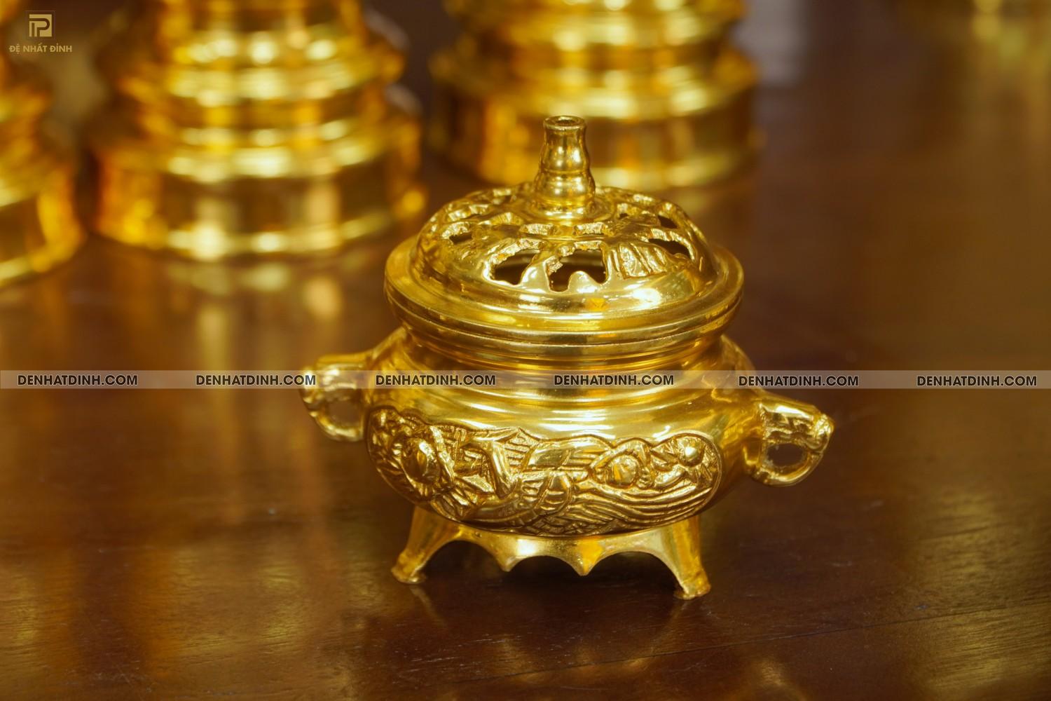 Bộ đỉnh đồng ngũ sự Cuốn Thư 65 dát vàng 24K cùng phụ kiện đồ thờ - Ảnh 11