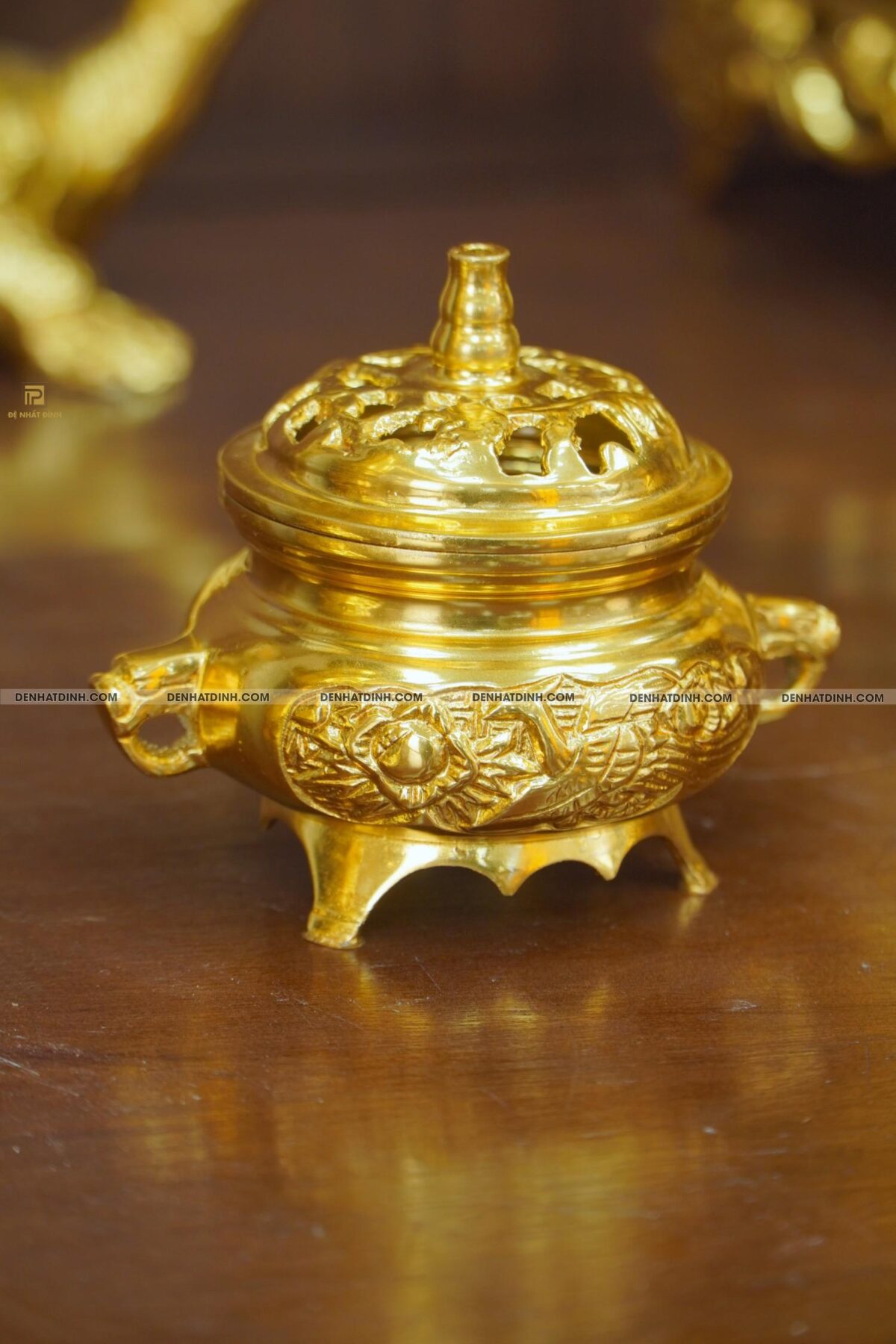 Bộ đỉnh đồng ngũ sự Cuốn Thư 65 cùng 4 phụ kiện dát vàng toàn bộ - Ảnh 5