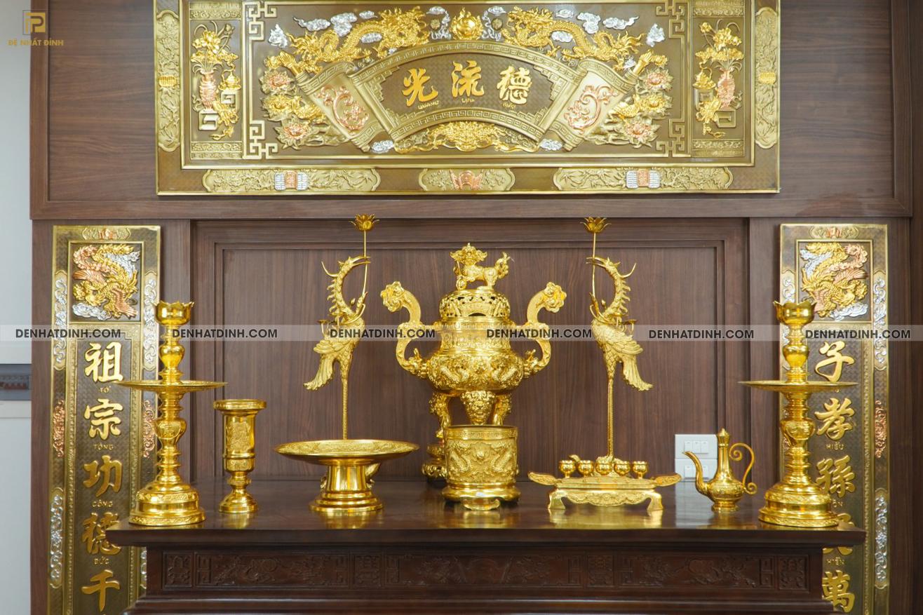 Bộ đỉnh đồng ngũ sự Cuốn Thư 65 dát vàng 24K cùng ống hương, mâm bồng, bát hương, chén thờ