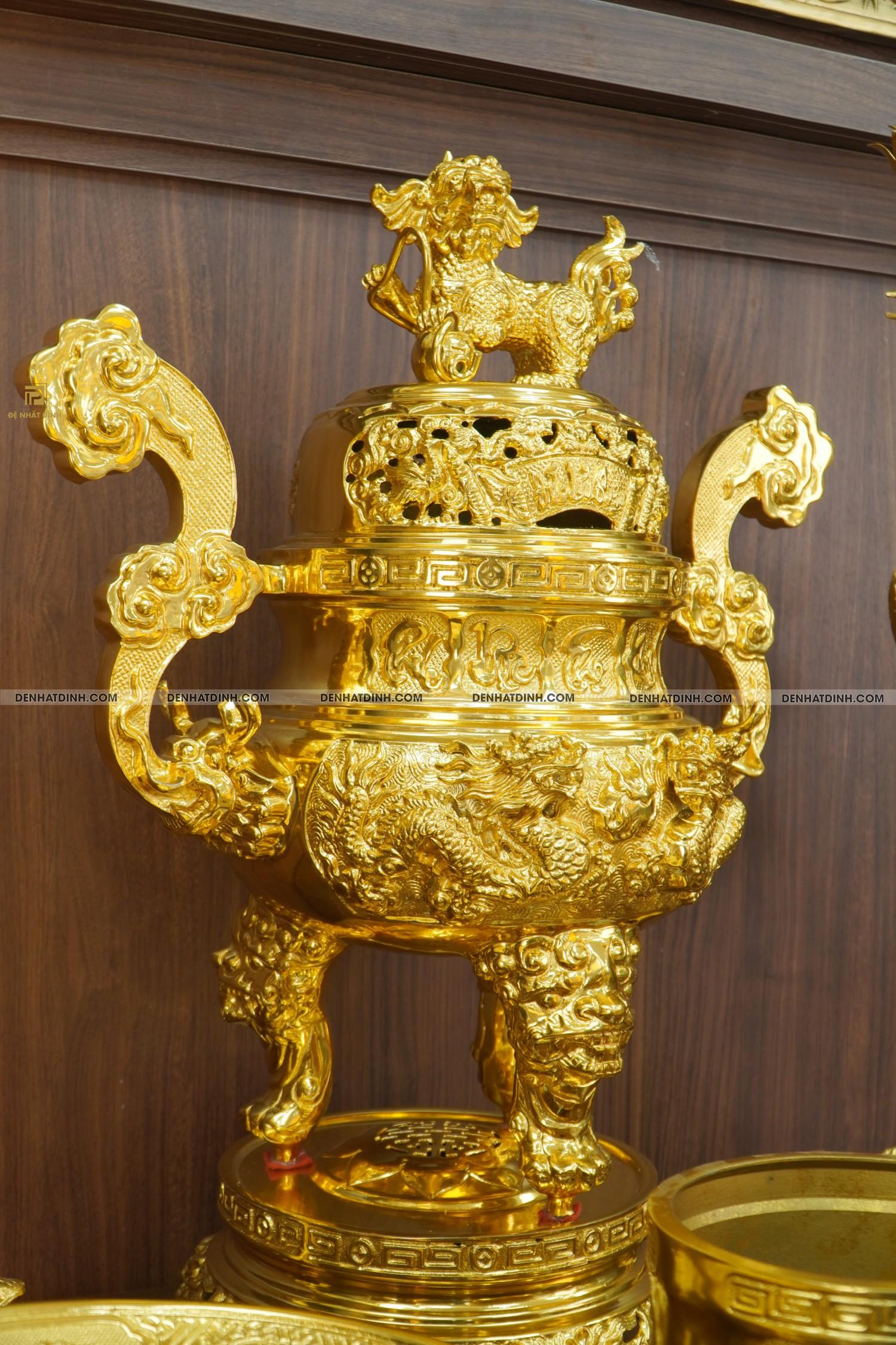 Bộ đỉnh đồng ngũ sự Cuốn Thư 65 dát vàng 24K cùng ống hương, mâm bồng, bát hương, chén thờ - Ảnh 3