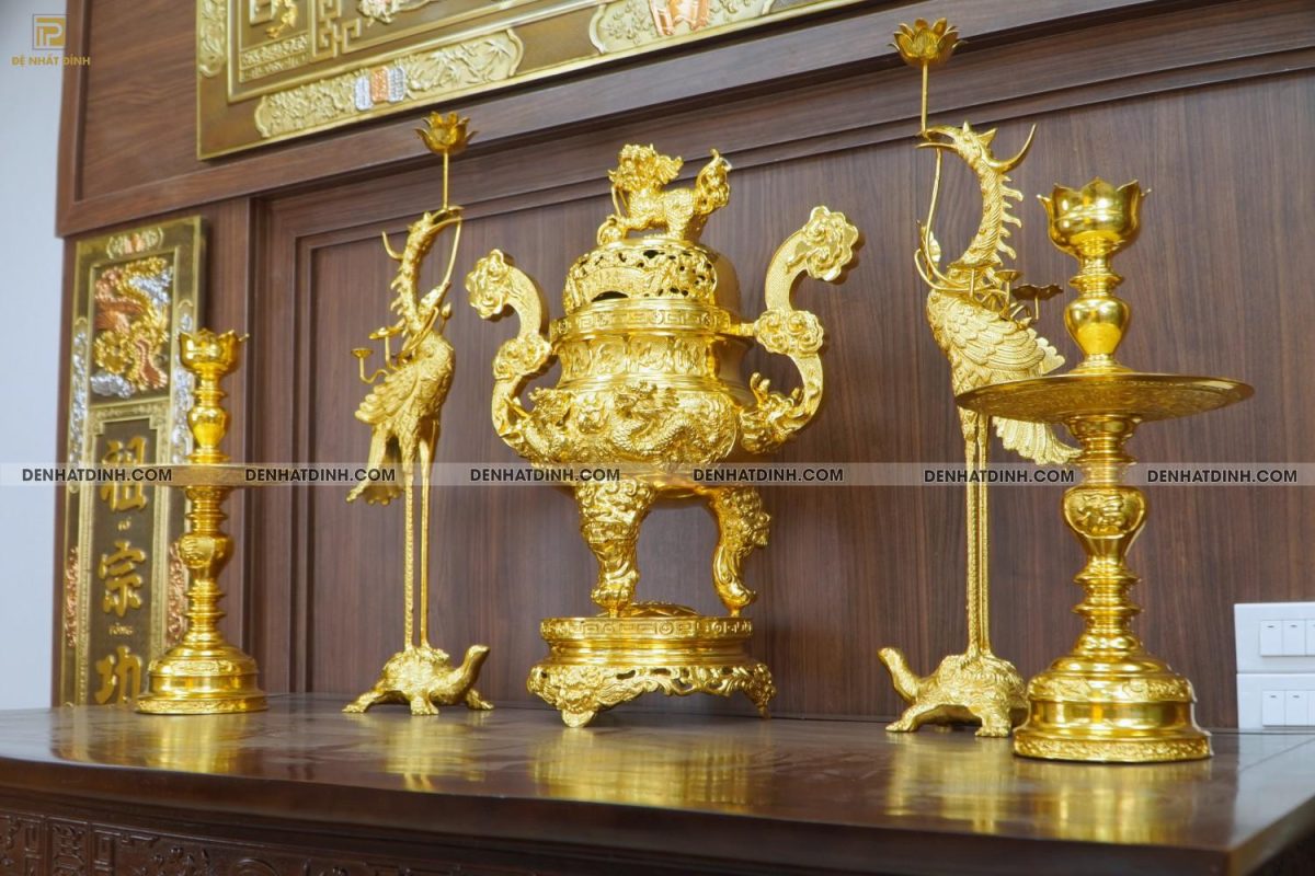 Bộ đỉnh đồng ngũ sự Cuốn Thư 65 nến cổ dát vàng 24K - Ảnh 2