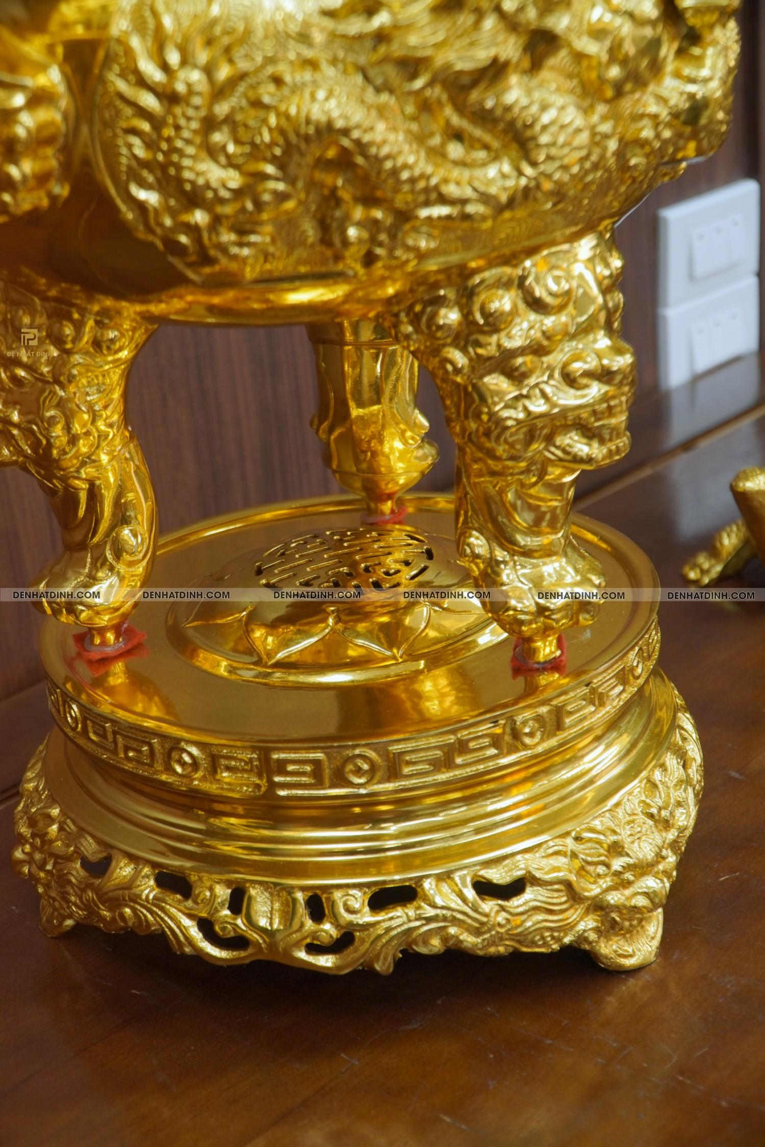 Bộ đỉnh đồng tam sự Cuốn Thư 65 hoa văn dát vàng 24K - Ảnh 9