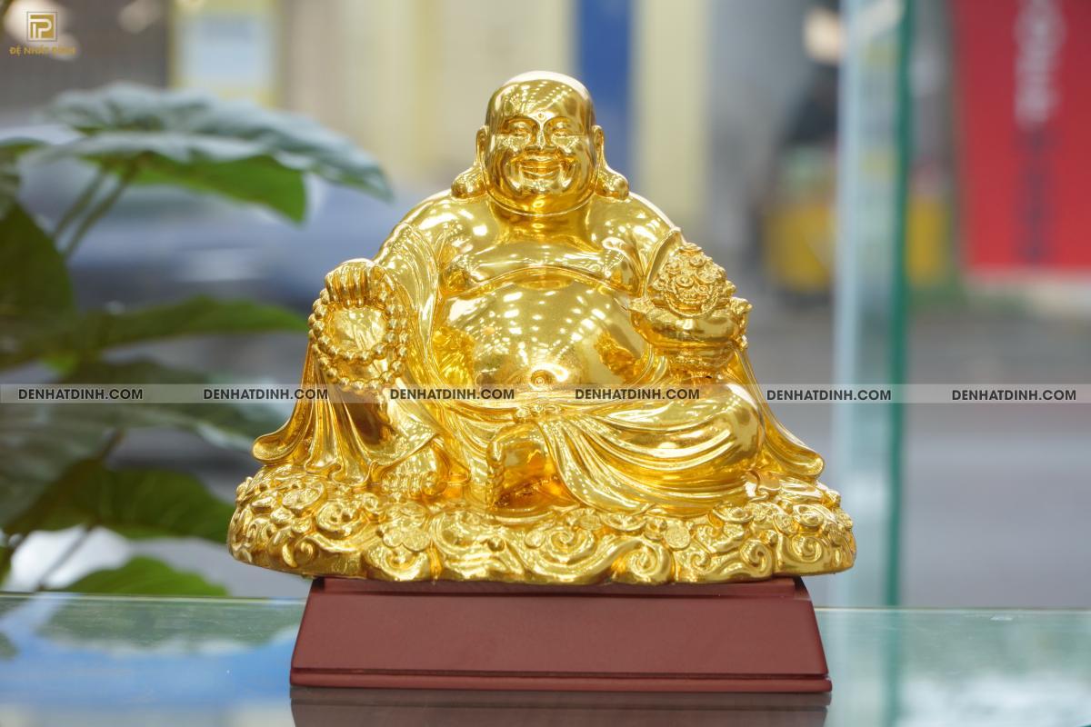 Tượng Phật Di Lặc cầm hũ tiền bằng đồng dát vàng
