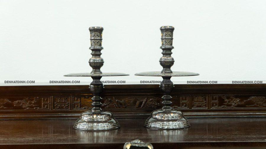 Đôi chân nến 48 khảm tam khí