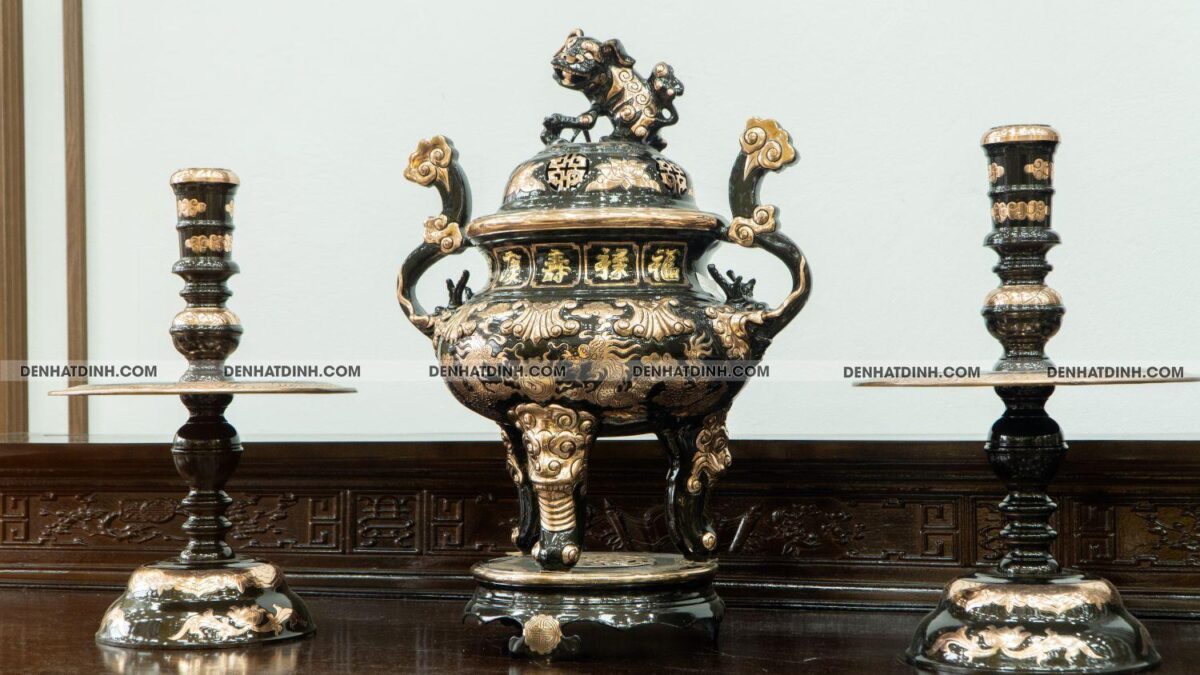 Bộ đỉnh tam sự nến hoa sòi 60 đồng đỏ cạo - Ảnh 2