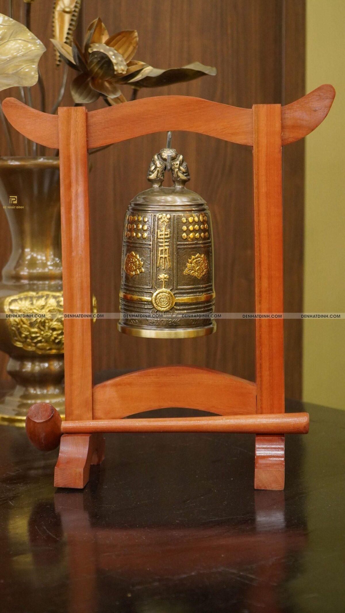 Bộ đỉnh đồng Phụng Gia Tiên dát vàng đi cùng các phụ kiện trên ban thờ - Ảnh 14