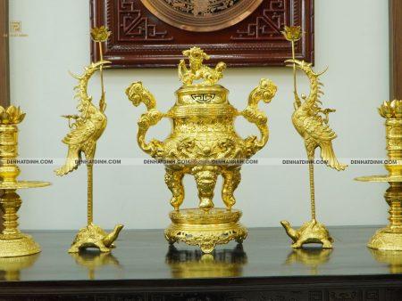 Bộ đỉnh đồng ngũ sự Song Long nắp chữ thọ đỉnh cao 66 dát vàng toàn bộ